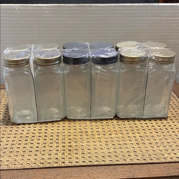 Other - NEW Spice Jars 🫙
